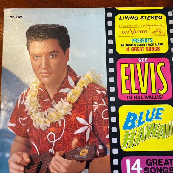 Elvis Presley Vintage Original Records - Picture 1 of 9